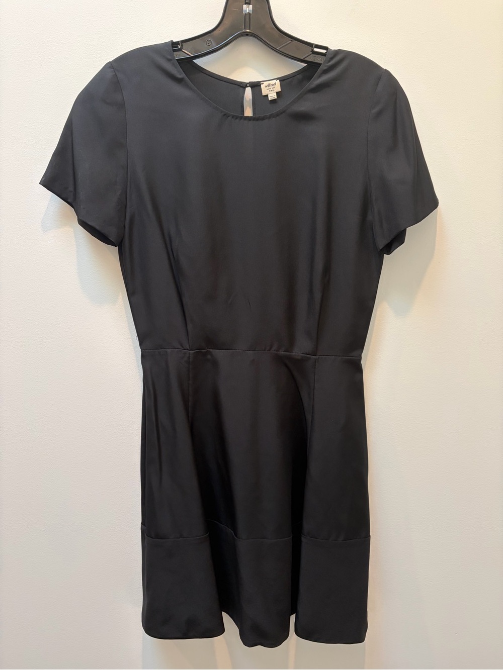 Aritizia Wilfred 100% Silk Slit Back Mini Dress Black Size 2 NWOT